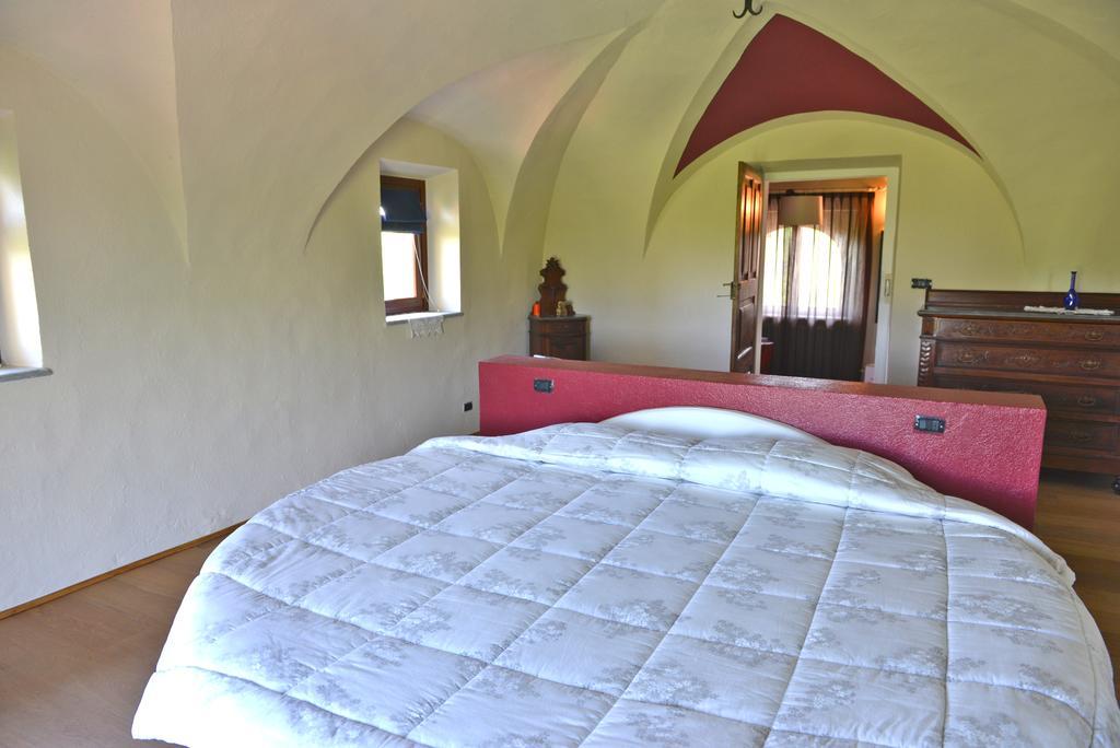 Casa Vacanze Il Brichet Mondovi Bilik gambar