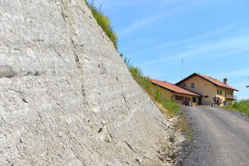 Casa Vacanze Il Brichet Mondovi Bilik gambar